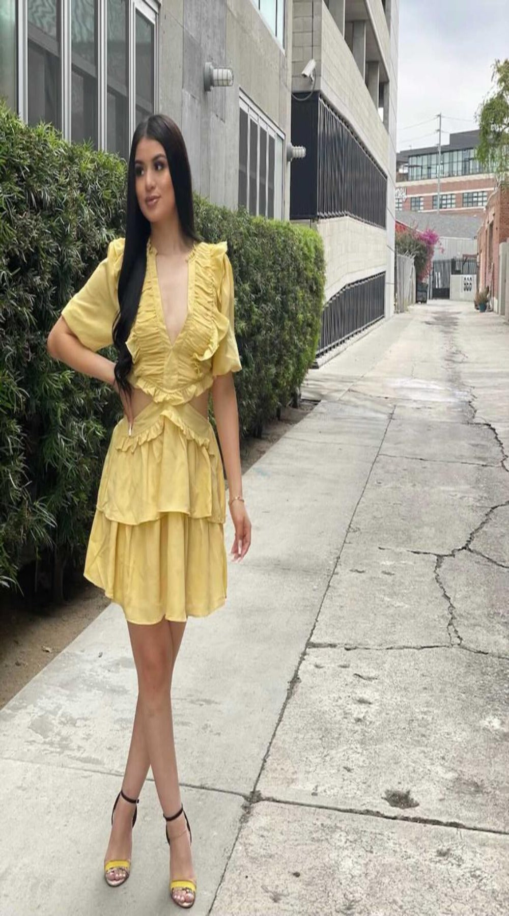 " Summer Glow" Yellow Backless Dress